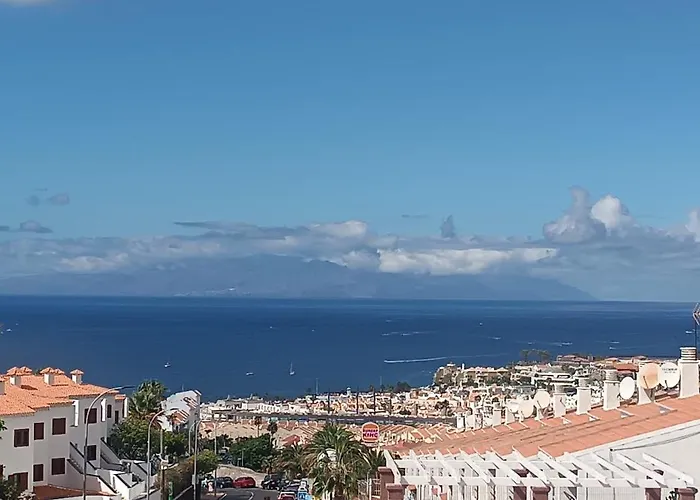 Daire Sea View Apartment Costa Adeje
